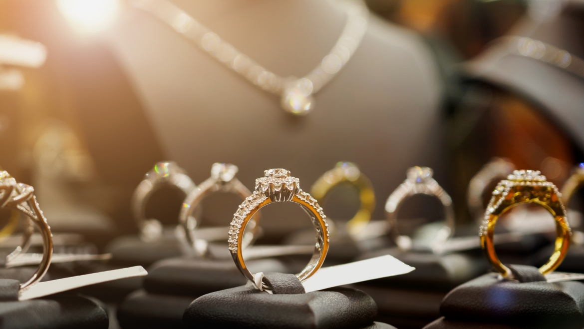 IBM introduit un blockchain pour vérifier la chaîne d’approvisionnement de bijoux